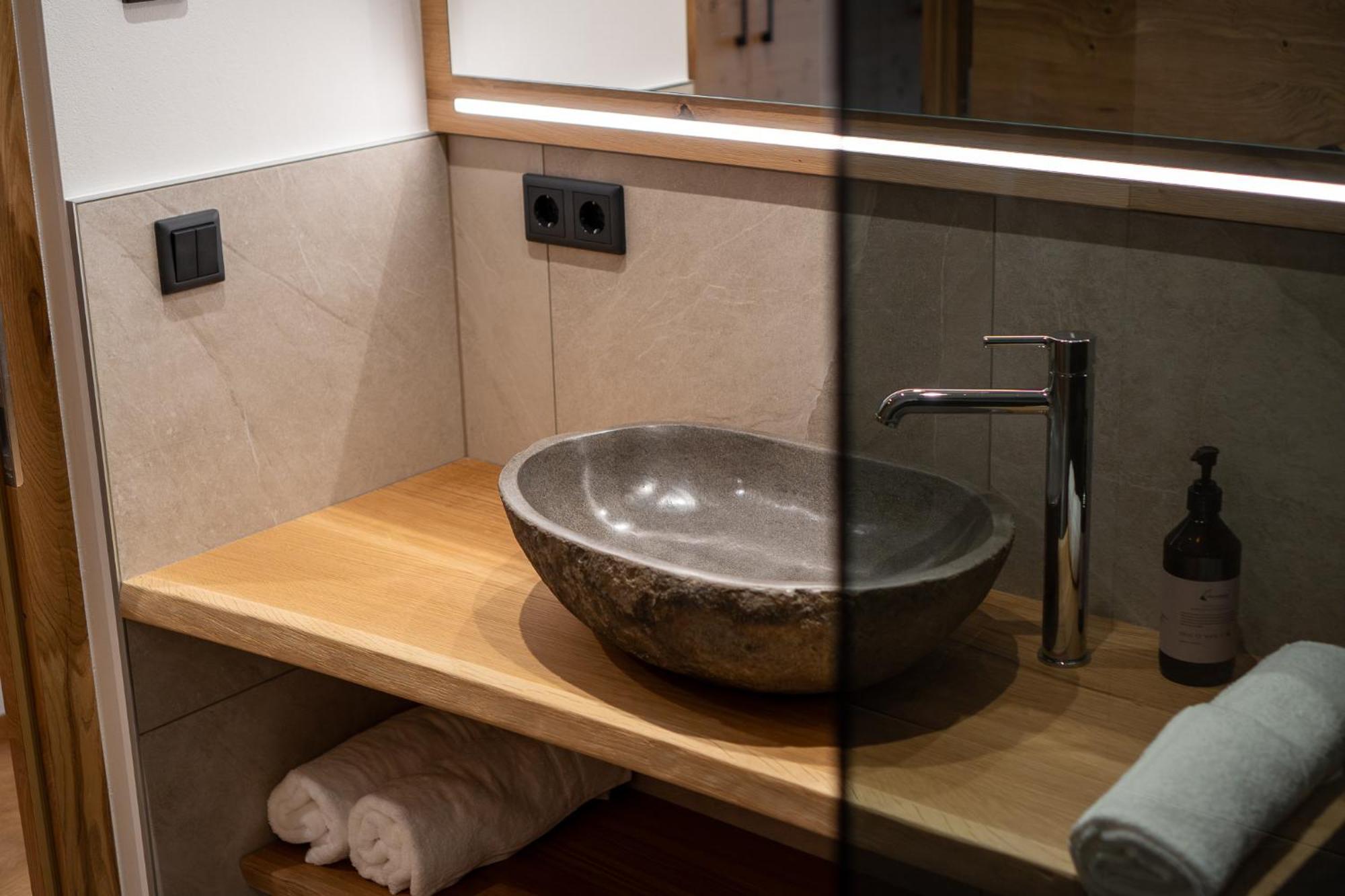 Lanzenschuster Hotel San Genesio Atesino Kültér fotó