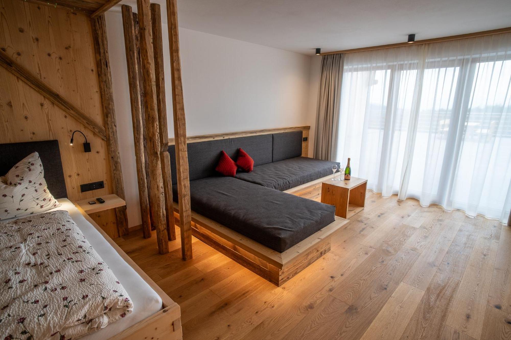 Lanzenschuster Hotel San Genesio Atesino Kültér fotó