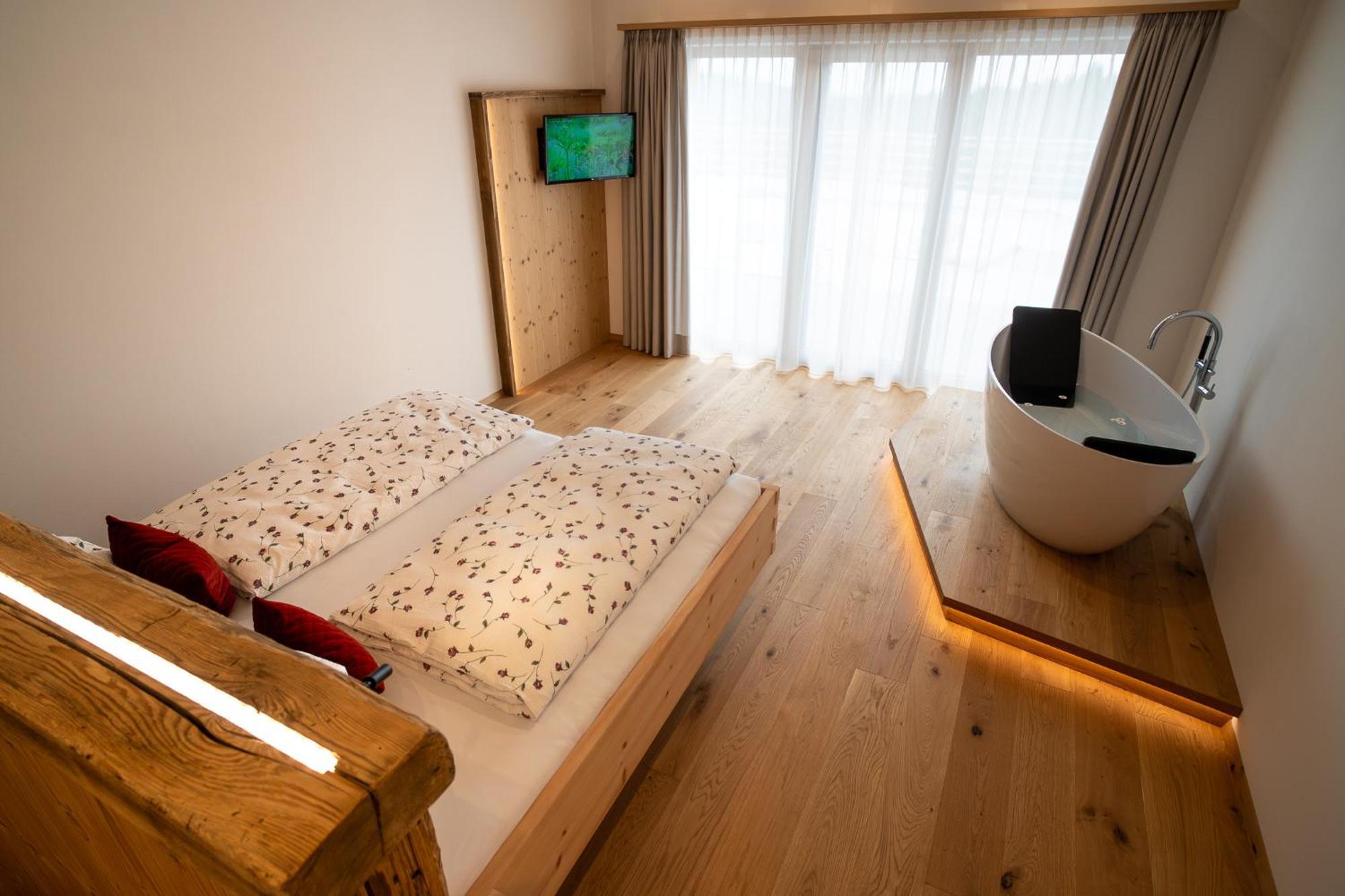 Lanzenschuster Hotel San Genesio Atesino Kültér fotó