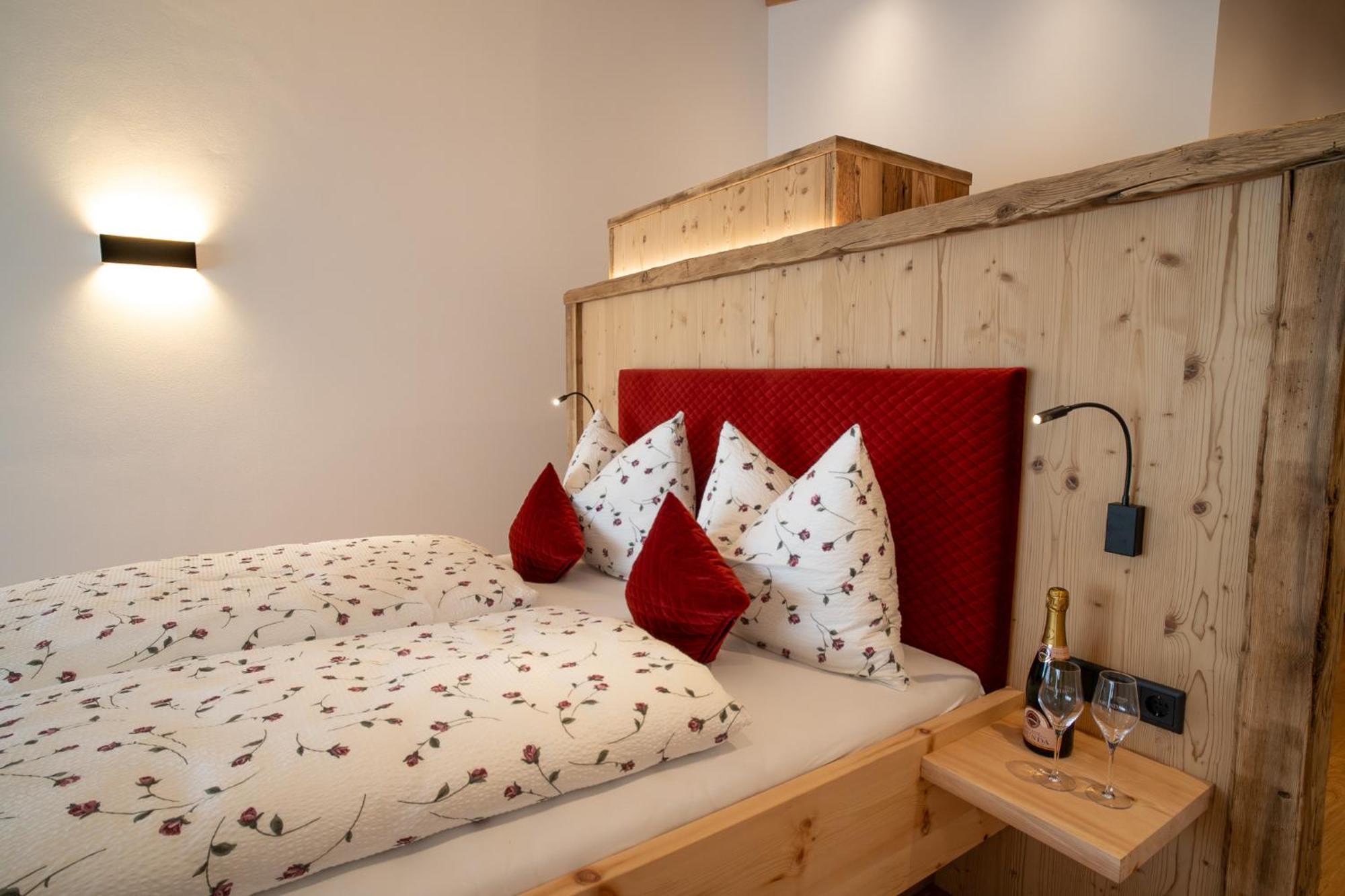 Lanzenschuster Hotel San Genesio Atesino Kültér fotó