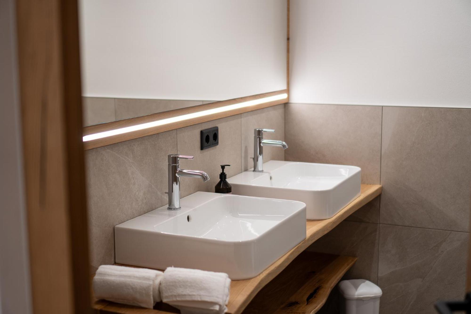 Lanzenschuster Hotel San Genesio Atesino Kültér fotó