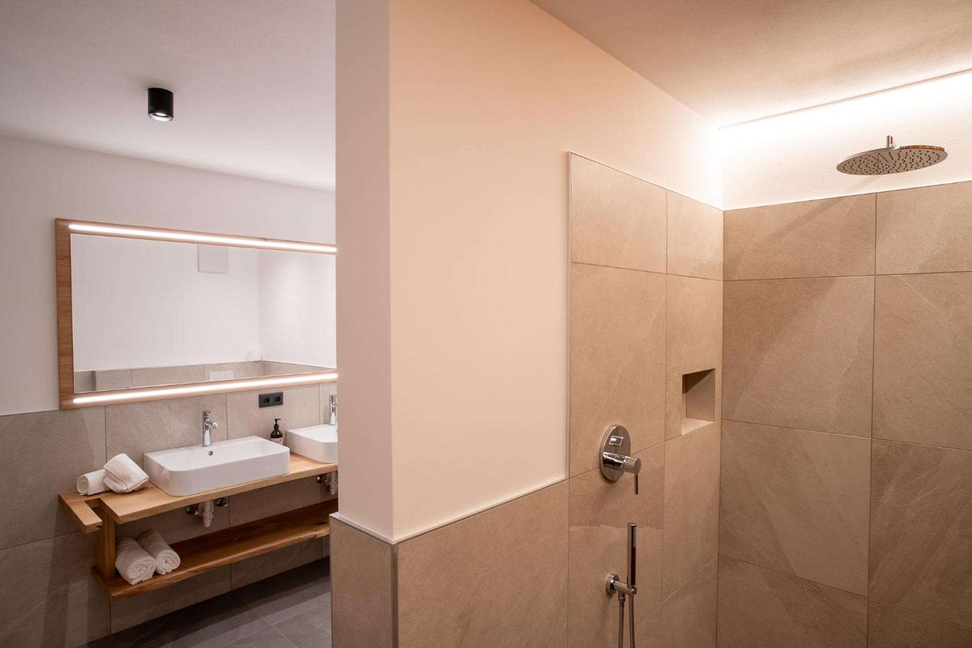Lanzenschuster Hotel San Genesio Atesino Kültér fotó