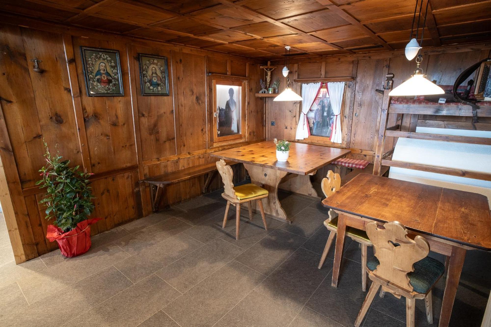 Lanzenschuster Hotel San Genesio Atesino Kültér fotó